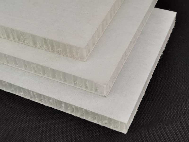 CFRTP複合材料(liào)具有優異的力(lì)學性能,輕質,耐(nài)腐蝕