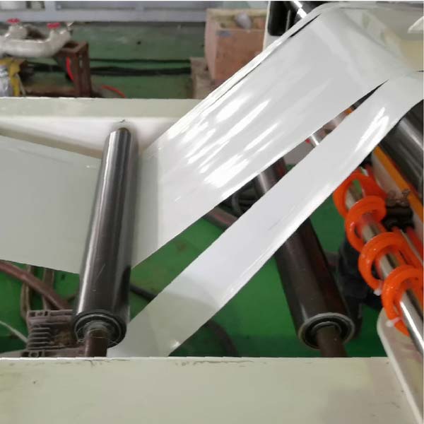 連續(xù)纖維增強複合(hé)材料具有熱固(gù)性材料沒有的(de)優勢