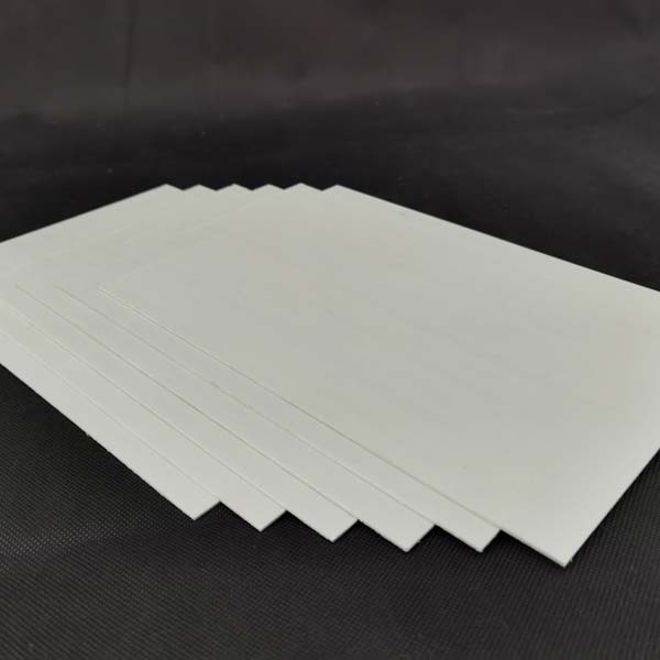 爲什麽(me)要将新型複(fú)合材料應用(yòng)于車廂闆？