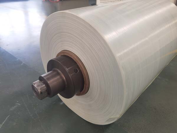 cfrt材料增強管道(dao)纖維成型三種(zhǒng)纏繞方式