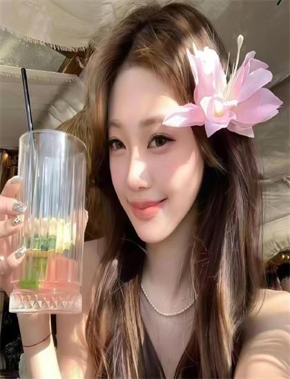 3077甜蜜暴击第二季免费观看_年轻的小婊6线观高清_甜蜜蜜在线观看视频